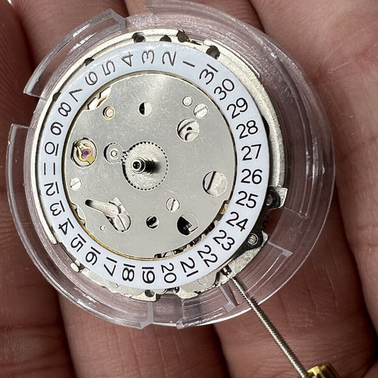 Dandong Silver automatic watch movement featuring mechanical precision and second stop function for watch accessories.