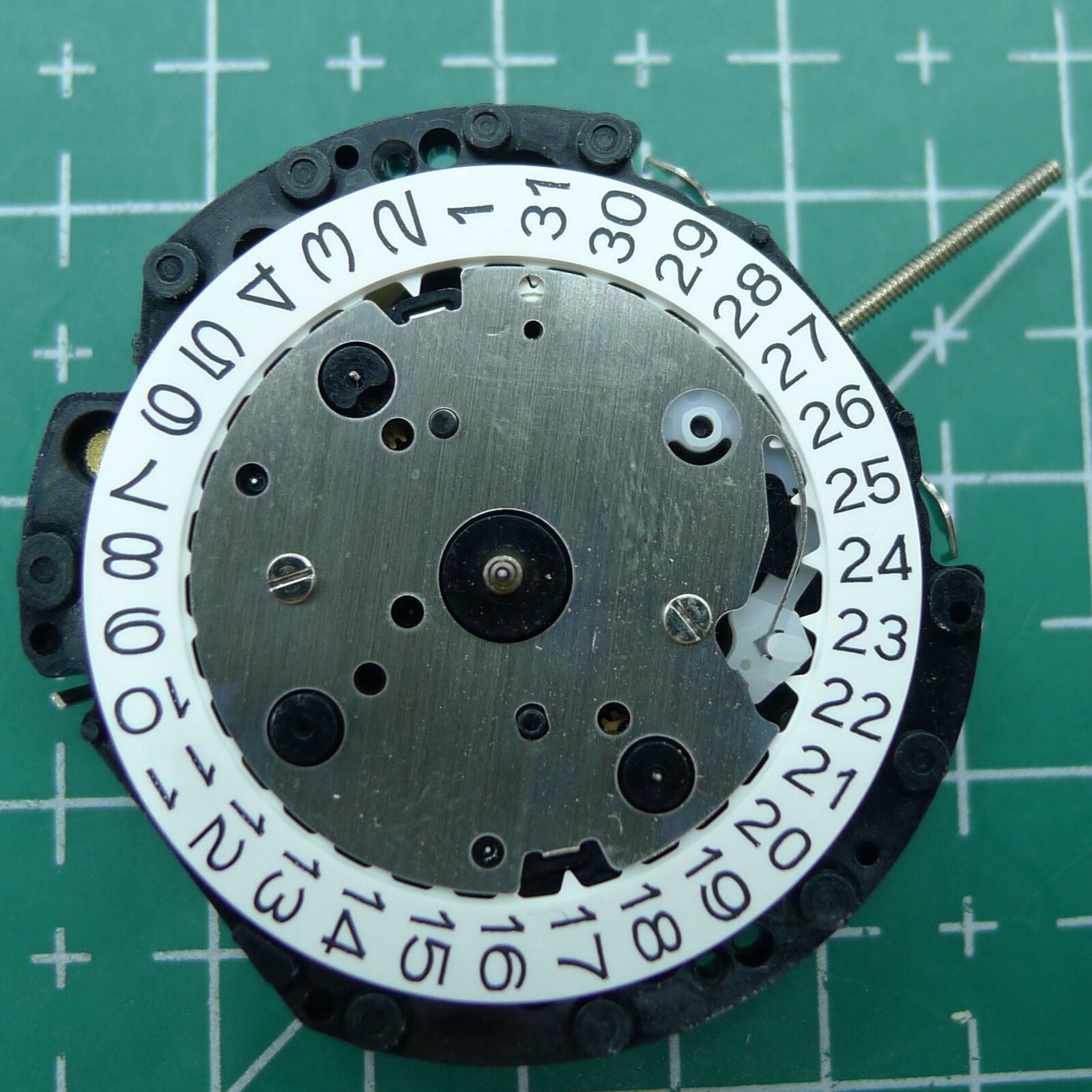 Hattori Epson VD51C quartz watch movement, Japan-made, precise timekeeping for watch repair.