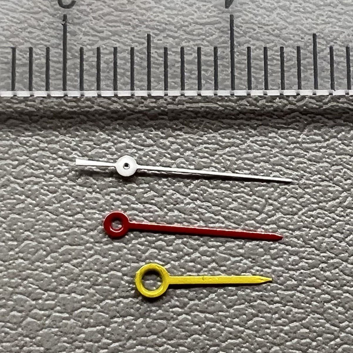 2 Sets Hände Gelb Rot Weiß für Miyota 2035 2115 2105 2305 Uhrwerk