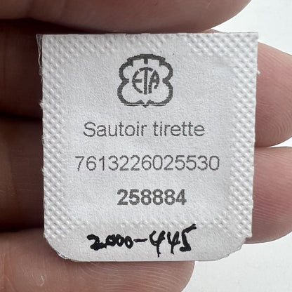 Setting lever jumper replacement part for ETA 2000 watches, durable watch repair component.