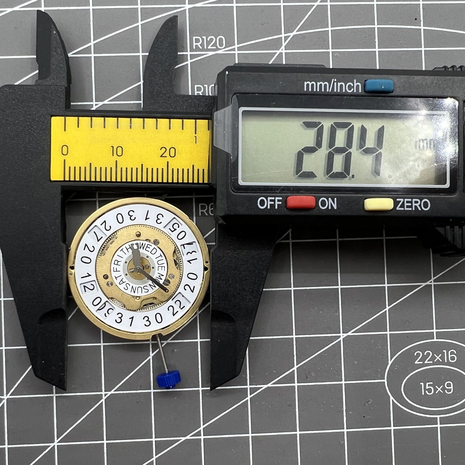 Swiss Made Ronda 5050C quartz watch movement for accurate timekeeping in watch accessories.