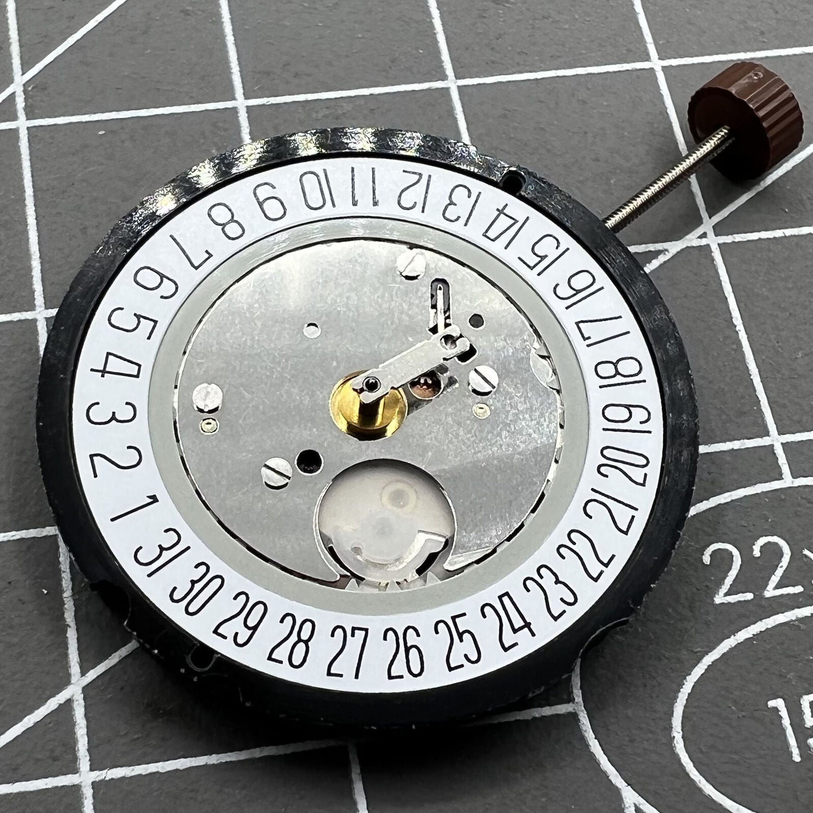 Ronda 515 quartz watch movement with date window at 6, high canon pinion for accurate timekeeping by Ronda