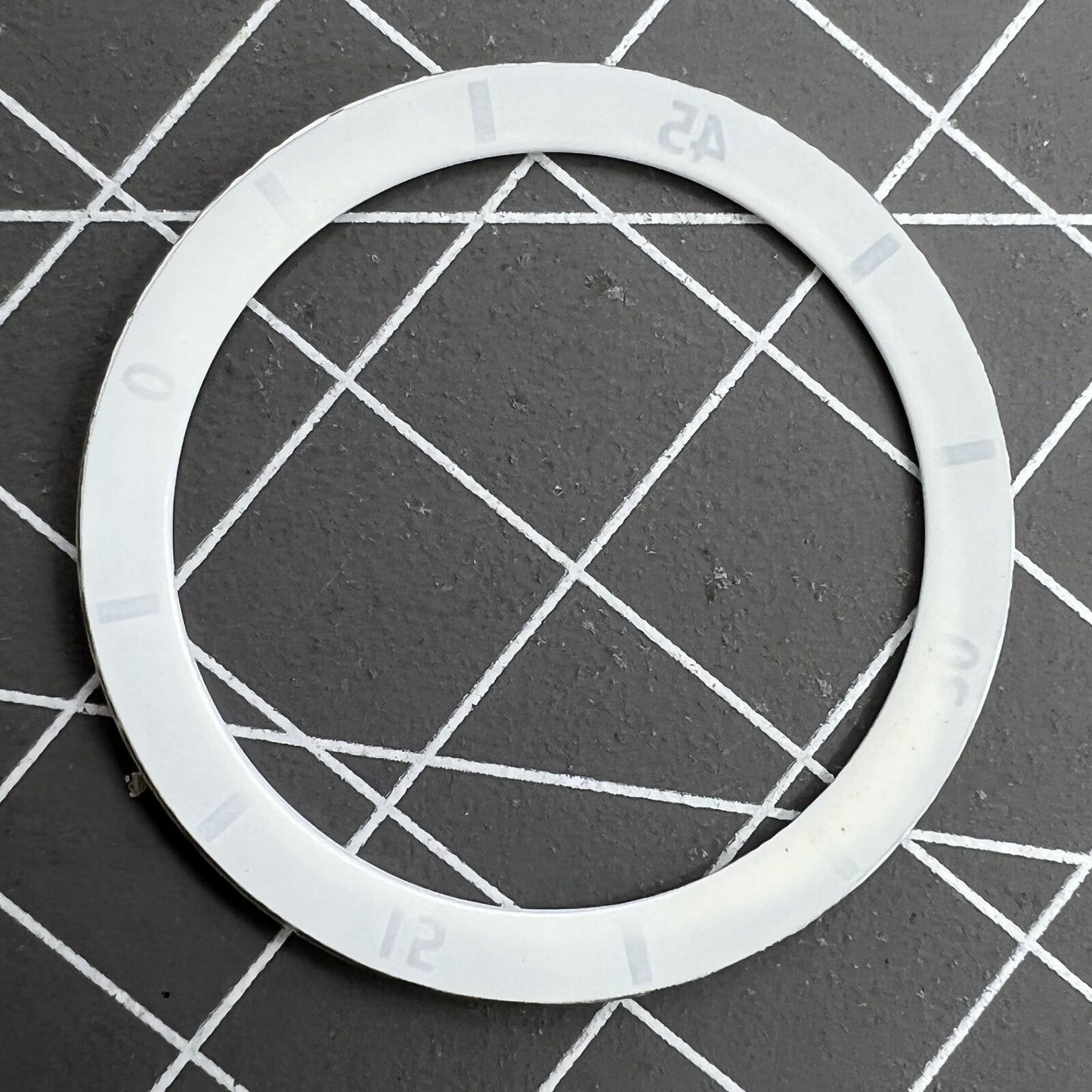 Lunette de montre en céramique blanche 31/36 mm avec chiffres pour hommes et femmes 