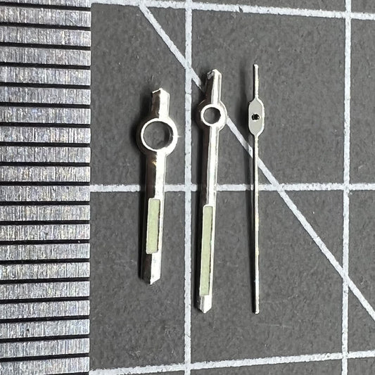 Aiguilles de montre vertes lumineuses argentées de 11 mm pour mouvement Orient 46941 46943