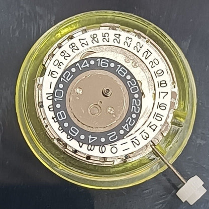 Mingzhu 2813 automatic mechanical movement with 24-hour black disk for precise timekeeping.