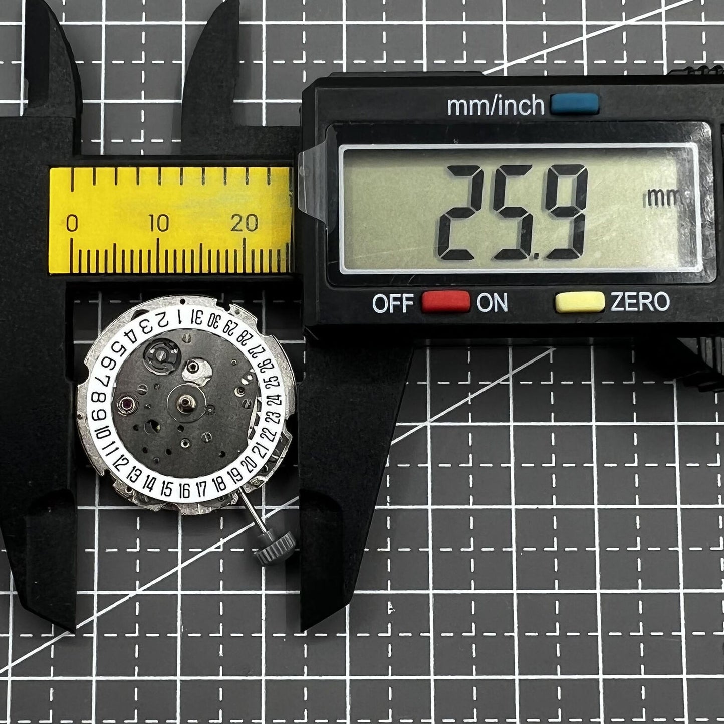 Miyota/Citizen 8215 automatic watch movement with white dial, date at 6 o'clock, perfect for watch repairs.