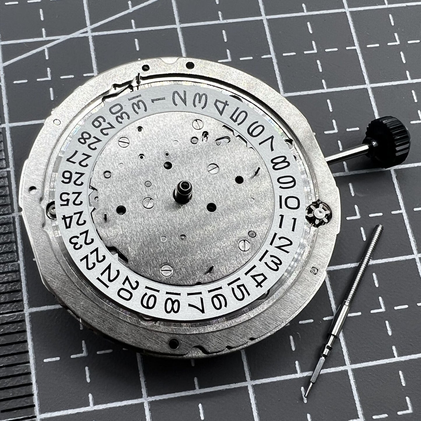 Miyota Citizen 9100 automatic mechanical movement showcasing precise timekeeping for watch accessories.