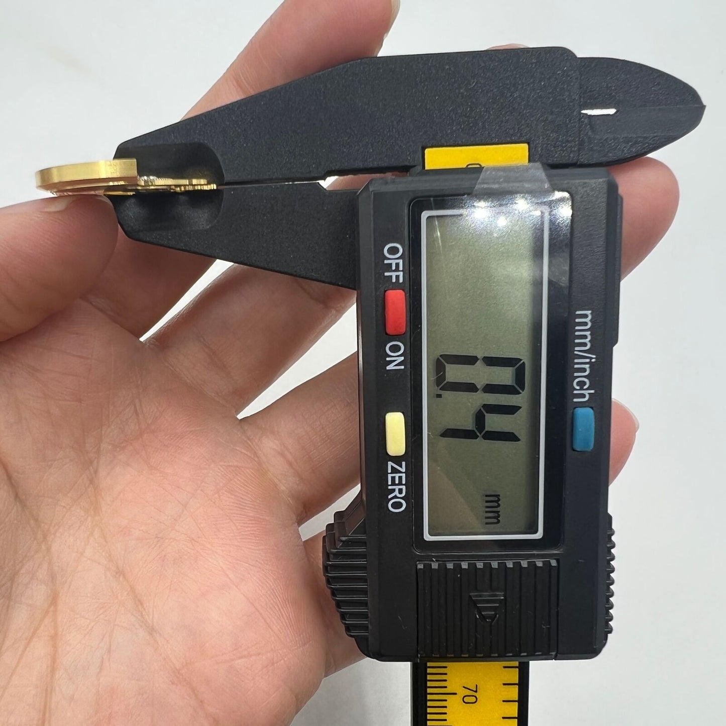 Golden Dragon carved rotor for NH35 NH36 watch movement, enhancing style and mechanical performance.