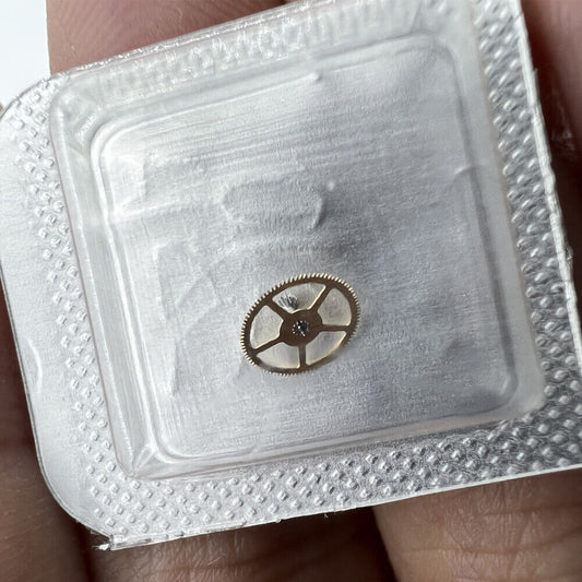 Third wheel compatible with ETA/Seagull 2892A2 mechanical movement, precision watch part.