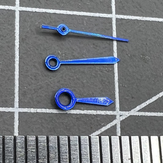 Blue 7mm arrow-shaped watch hands without lume, compatible with Miyota 2035 quartz,.