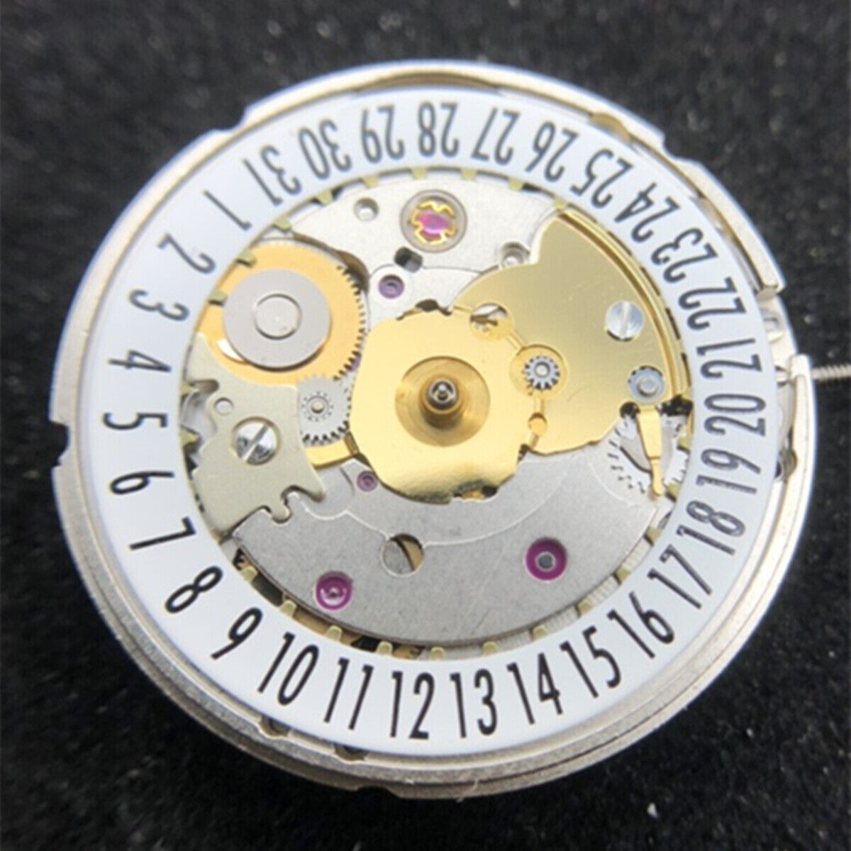 Swiss Made ETA2824 mechanical watch movement with date at 6, reliable ETA2824-2 replacement by C07.111.