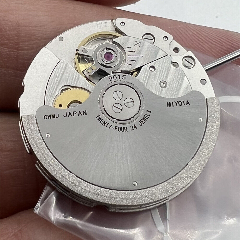 Miyota Citizen 9015 automatic mechanical movement with date display at 3 o?clock for precise watch repair parts.