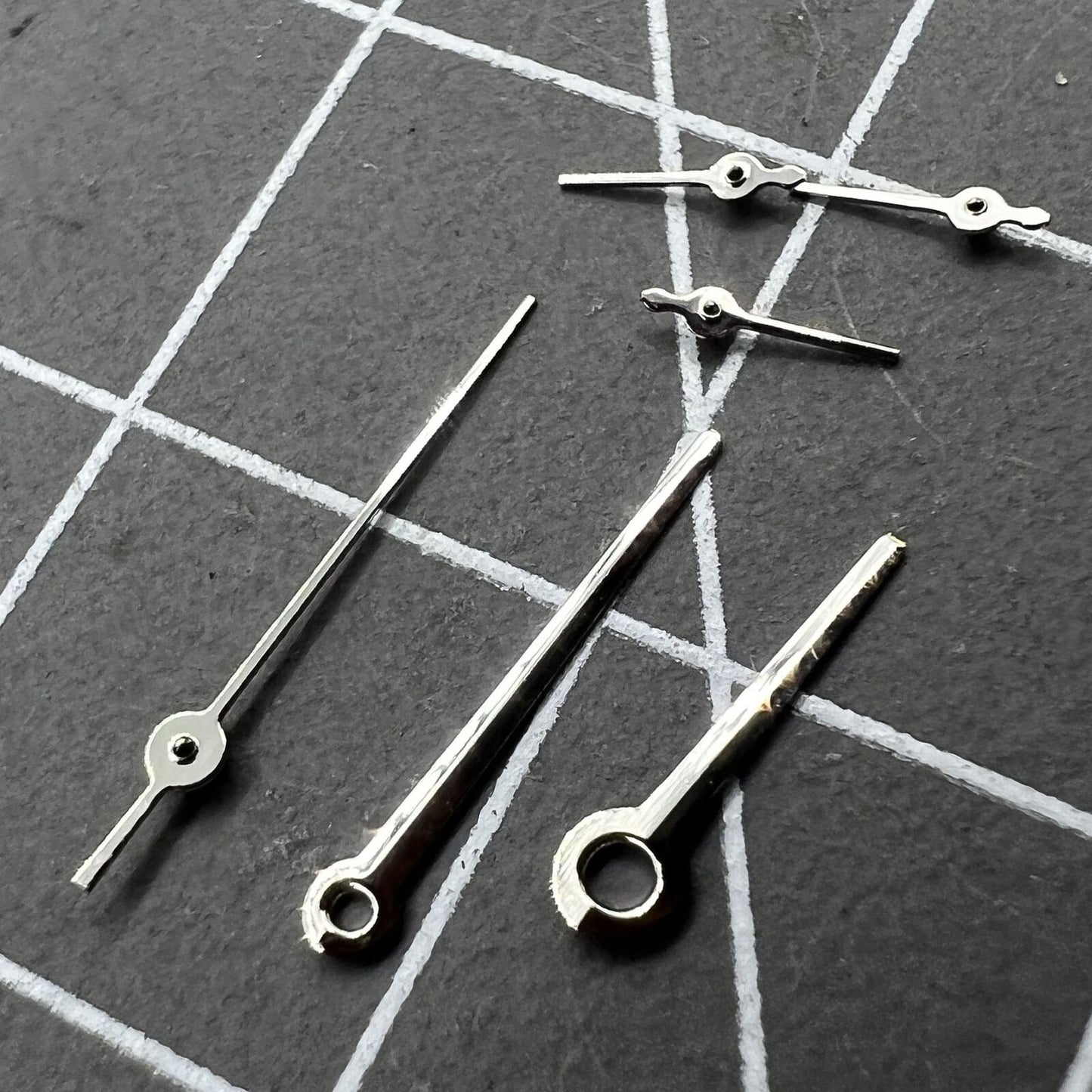 Aiguille de montre 10,5 mm avec garniture argentée sans luminescence pour mouvement VX3J VX9J VX7J VX3N VX9N VX42 