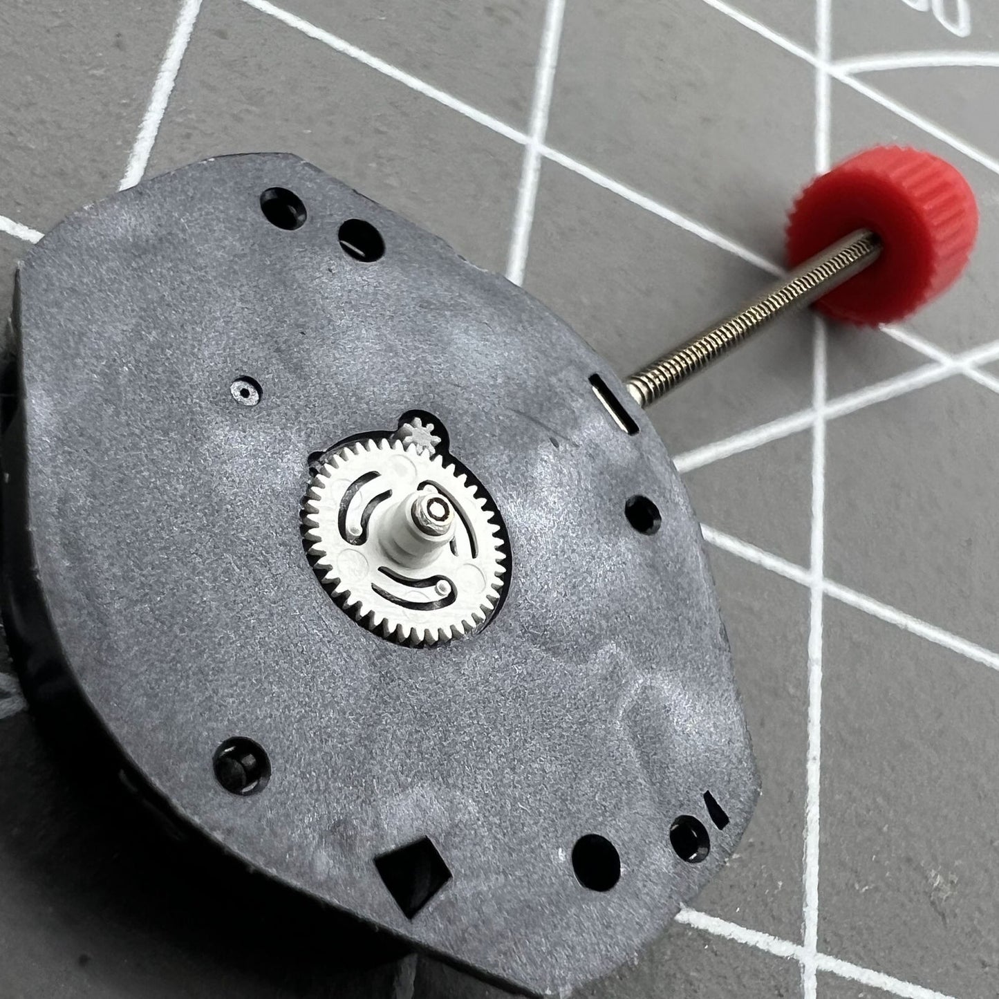 Swiss Made ETA 802.002 watch quartz with 2 hands, precise Swiss movement for reliable timekeeping.