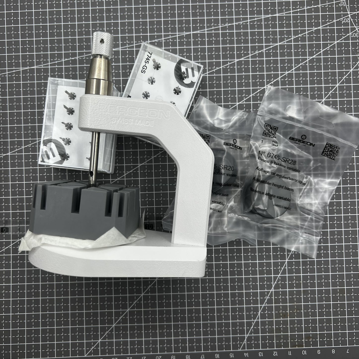 Bergeon Swiss Uhrarmband Pin Treiber Presse Modell 7745-100