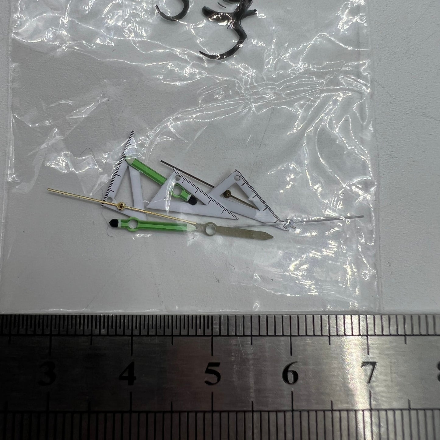 Triangular ruler-style watch hands with irregular design for Miyota 2035