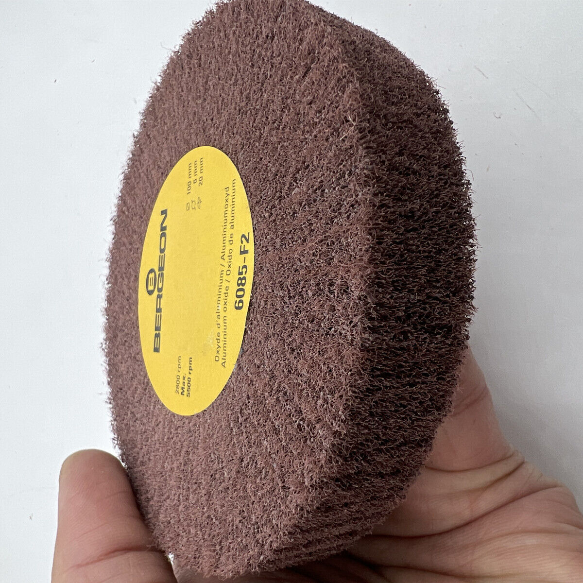 Bergeon 6085-F2 aluminum oxide abrasive polishing brush for precise watch accessory finishing.