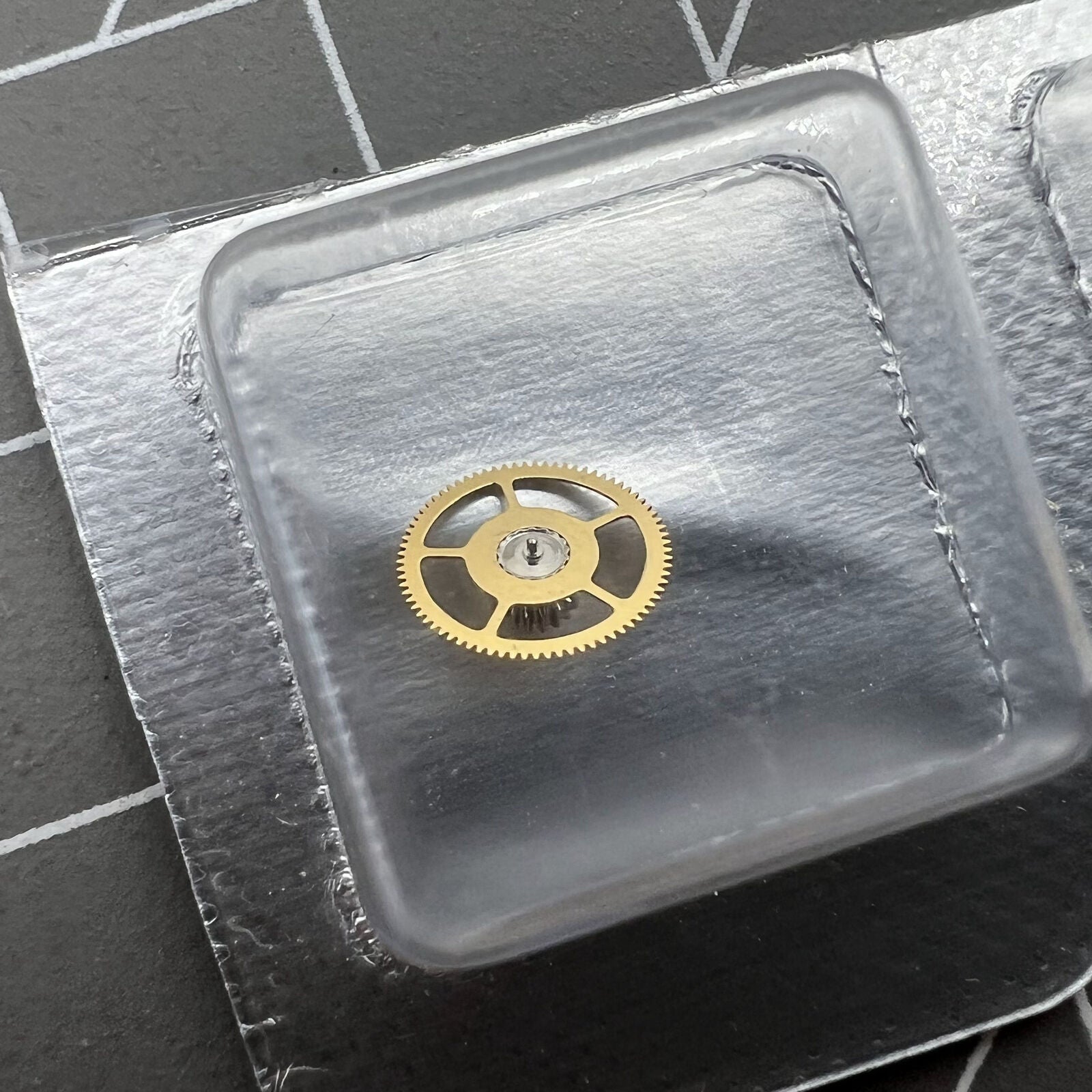 Great Wheel Generic for ETA/Seagull 2824-2 2836 movement, durable watch part improving precision and performance.