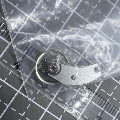 Dissembled Part Complete Balance Wheel with The Splint for Movement ETA C01.211