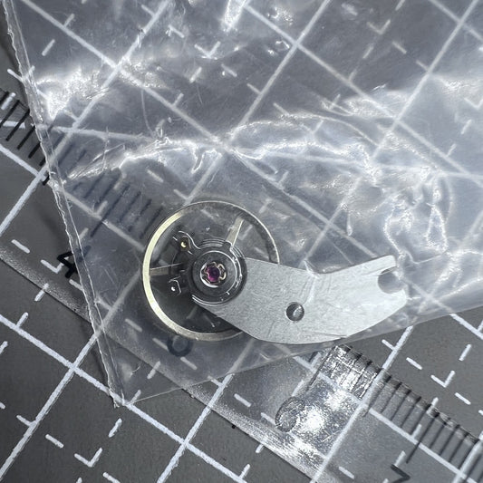 Dissembled Part Complete Balance Wheel with The Splint for Movement ETA C01.211