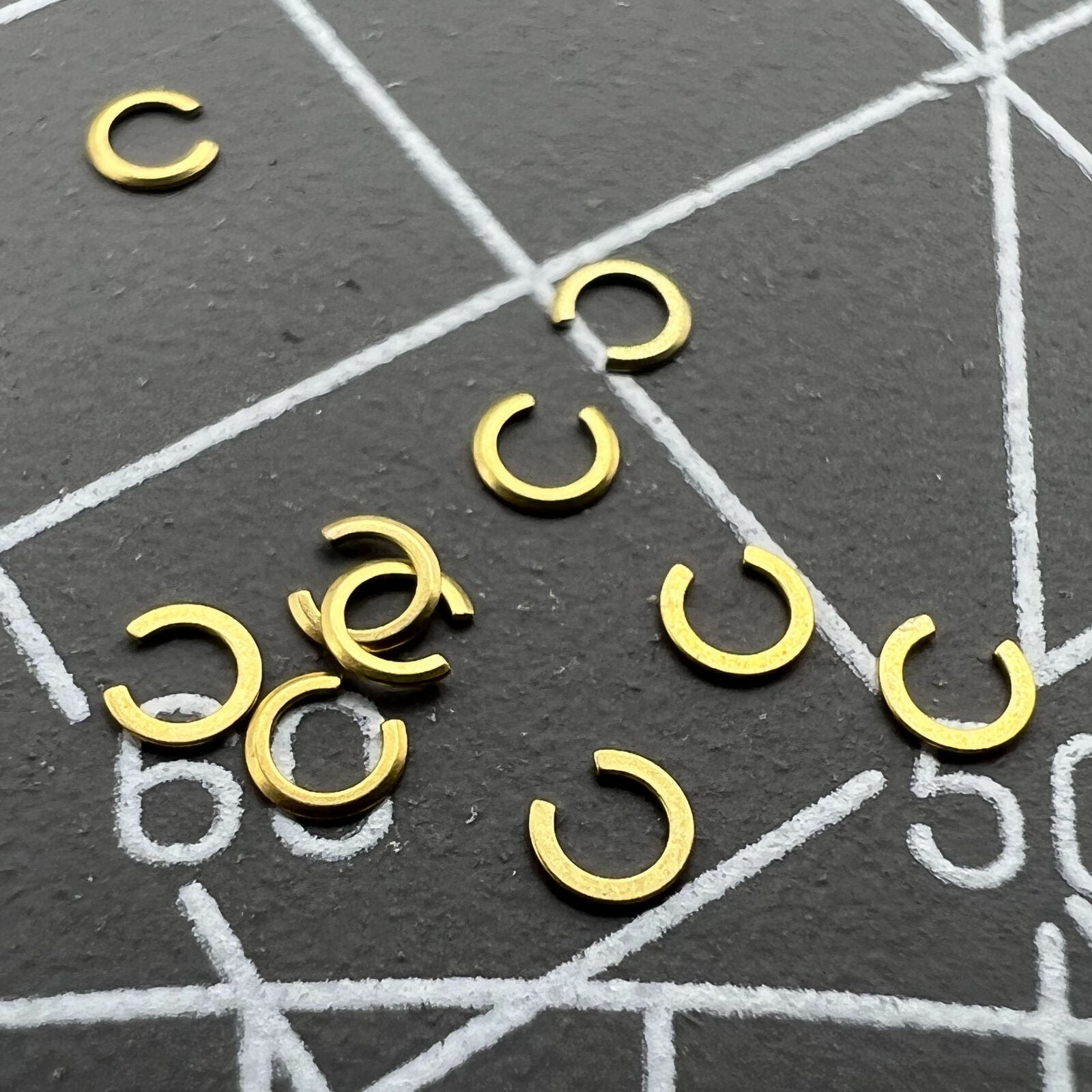 Miyota 8200 watch parts set with 50 weekly dial jumpers for accurate accessory repairs.