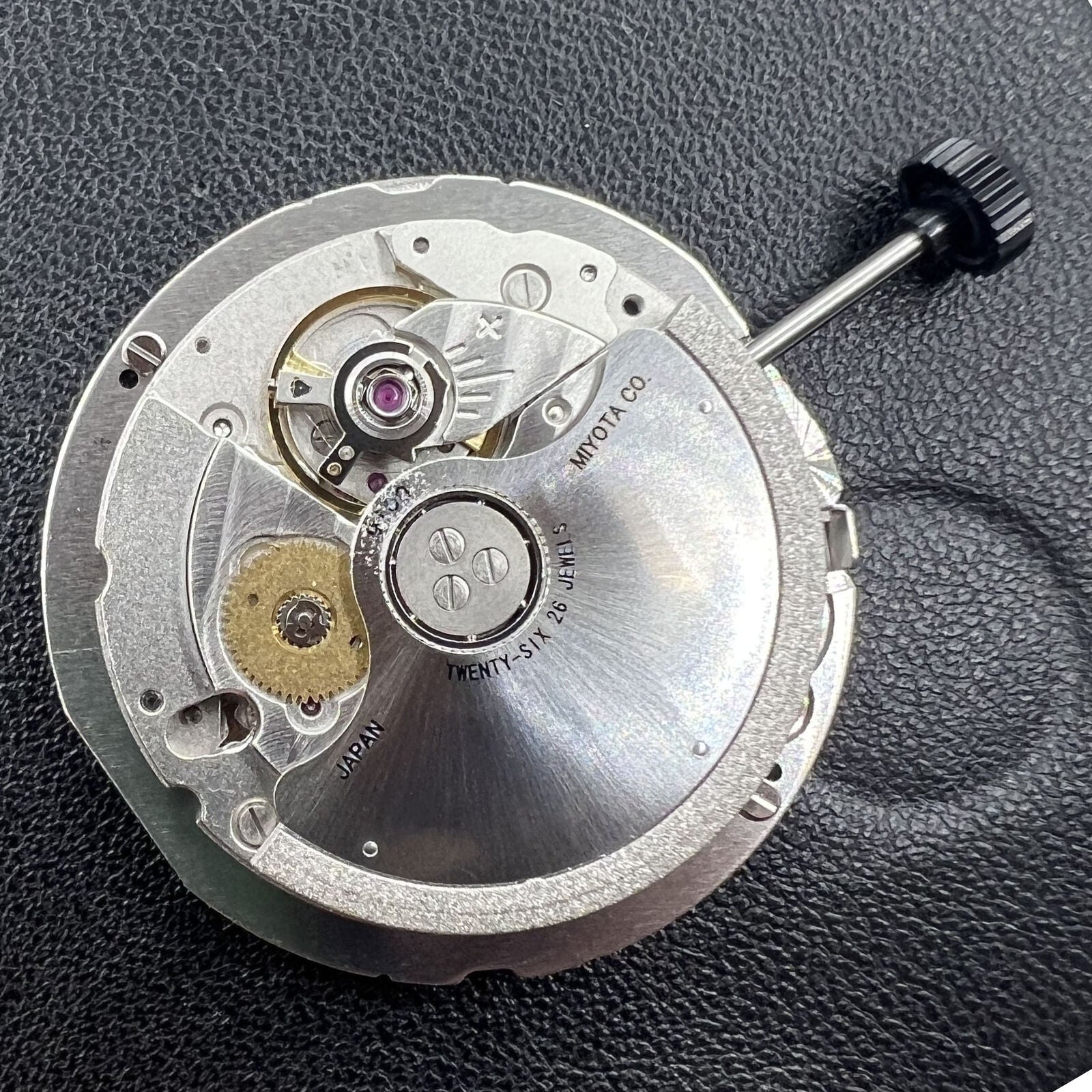 Miyota Citizen 9100 automatic movement showcasing precise mechanical watch accessory performance.