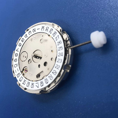 DG2813 Automatisches mechanisches Uhrwerk, 2 große Zeiger, kleine Zeiger bei 6, Datum bei 3, Silber