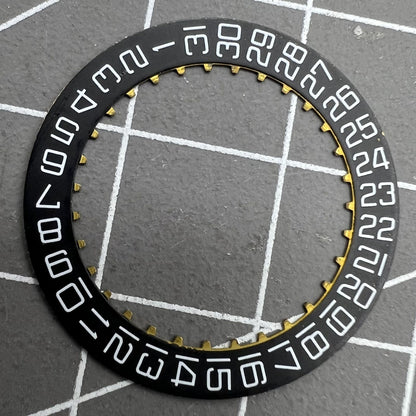 Swiss Black Date Disk Wheel with Square Font, Date at 3 O?Clock for ETA2824 Watches