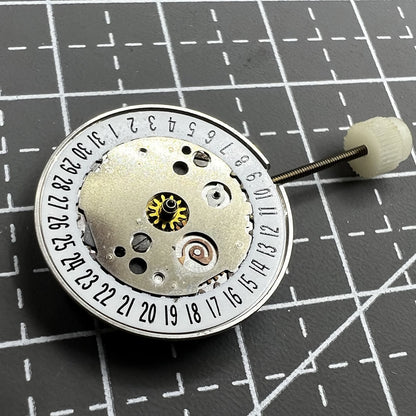 ETA Swiss Quarz Uhrwerk 400 111 Ein Kalender bei 6 Uhr