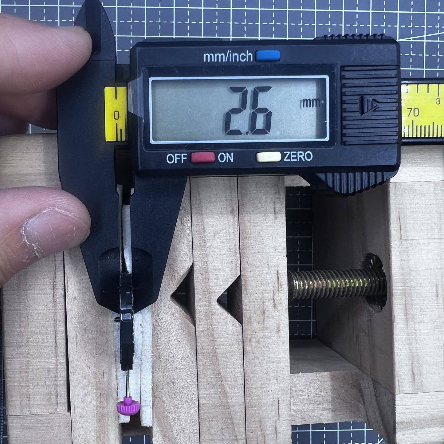 Eco Drive Solar Uhrwerk Miyota Citizen E110 Quarz Datumsanzeige bei 3 Uhr