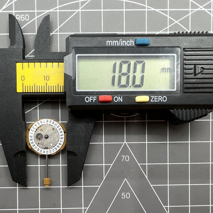 Miyota GL15 Japan Quartz watch movement with date display at 6 o'clock for precise timekeeping
