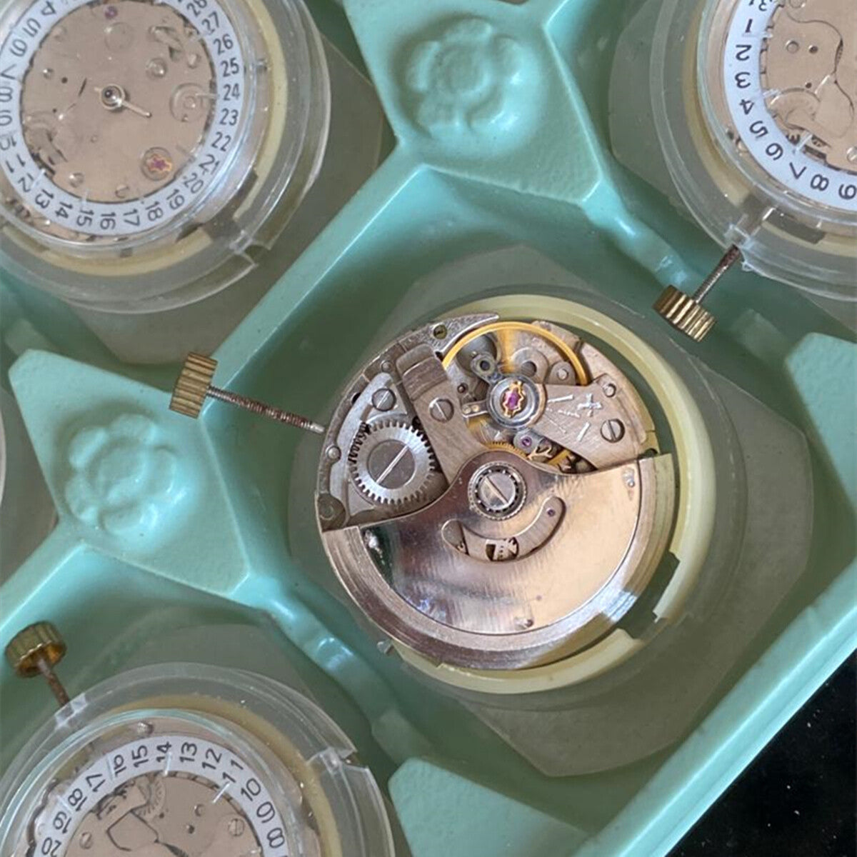China Shanghai 8120 Automatic Mechanical Movement for Disassembled Practice
