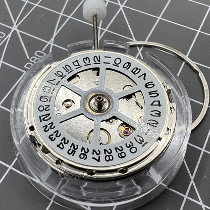 MINGZHU DG2813 automatic watch movement with big date, compatible replacement for 8205 and 8215 models.