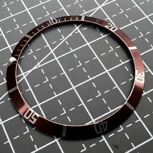 36,5*30,8mm Vintage Aluminium Legierung Hang Grün Leuchtende Braun Uhr Lünette 