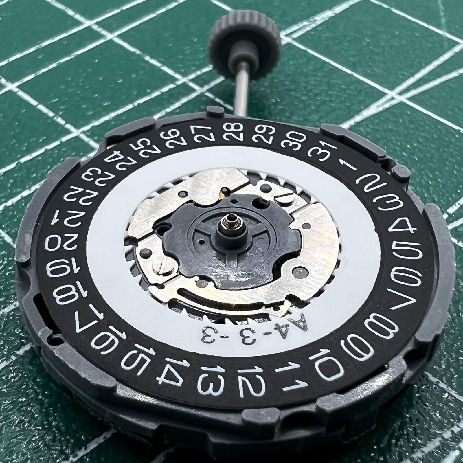Miyota 6L76 black disk quartz watch movement, reliable brand spare part for watch repair