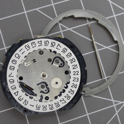 Hattori Epson TMI YM12A quartz watch movement, precision Japan-made mechanism for accurate timekeeping