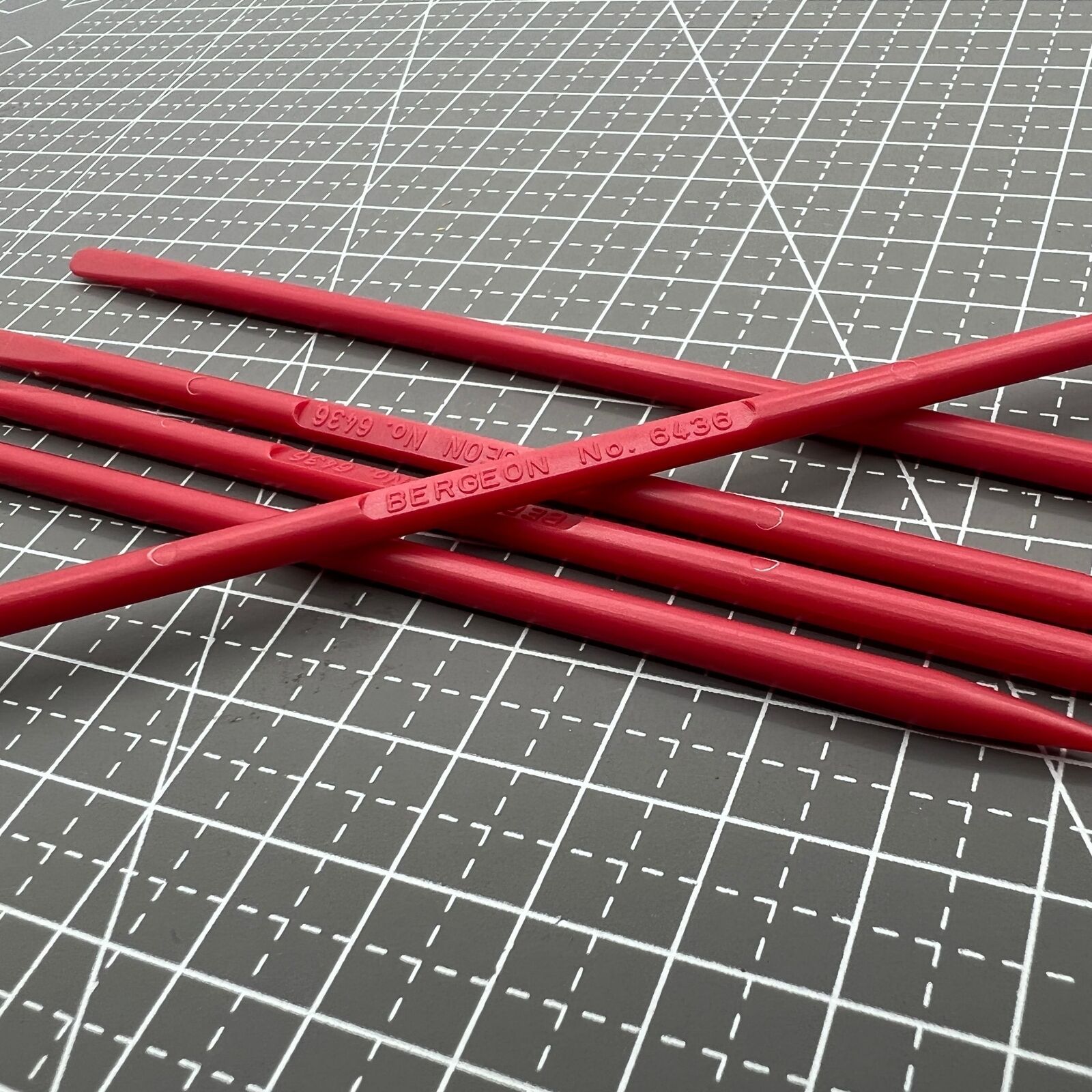 Set of 5 Bergeon 6436 polystyrene cleaning sticks for precise watch maintenance and accessory care