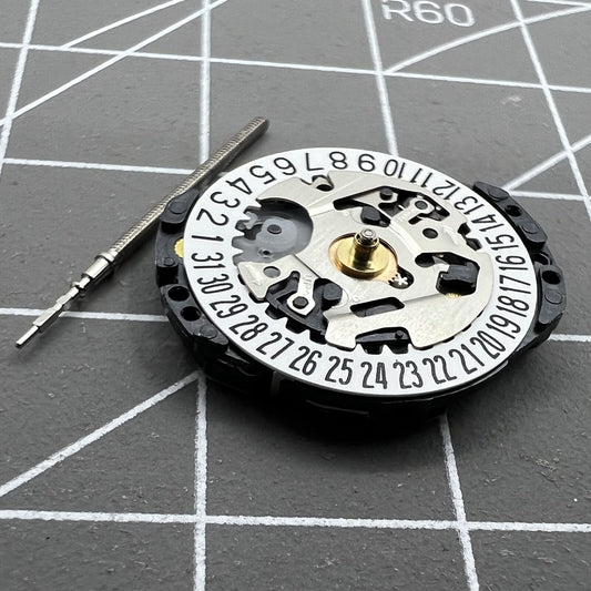 Japan Hattori Epson TMI VX89E quartz watch movement with stem, date at 6 o'clock, precise timekeeping