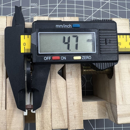 Ronda 515 quartz watch movement with date at 6, high canon pinion by Ronda for precise timekeeping