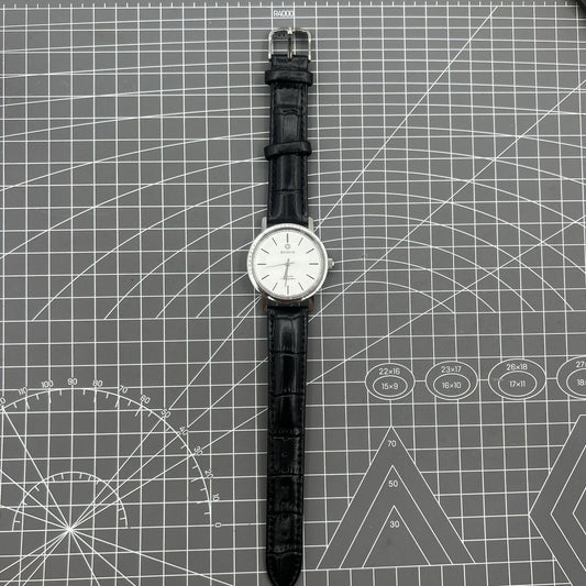 37mm Baihua manual mechanical watch with silver dial, 19 jewels, shock-resistant design for durability.