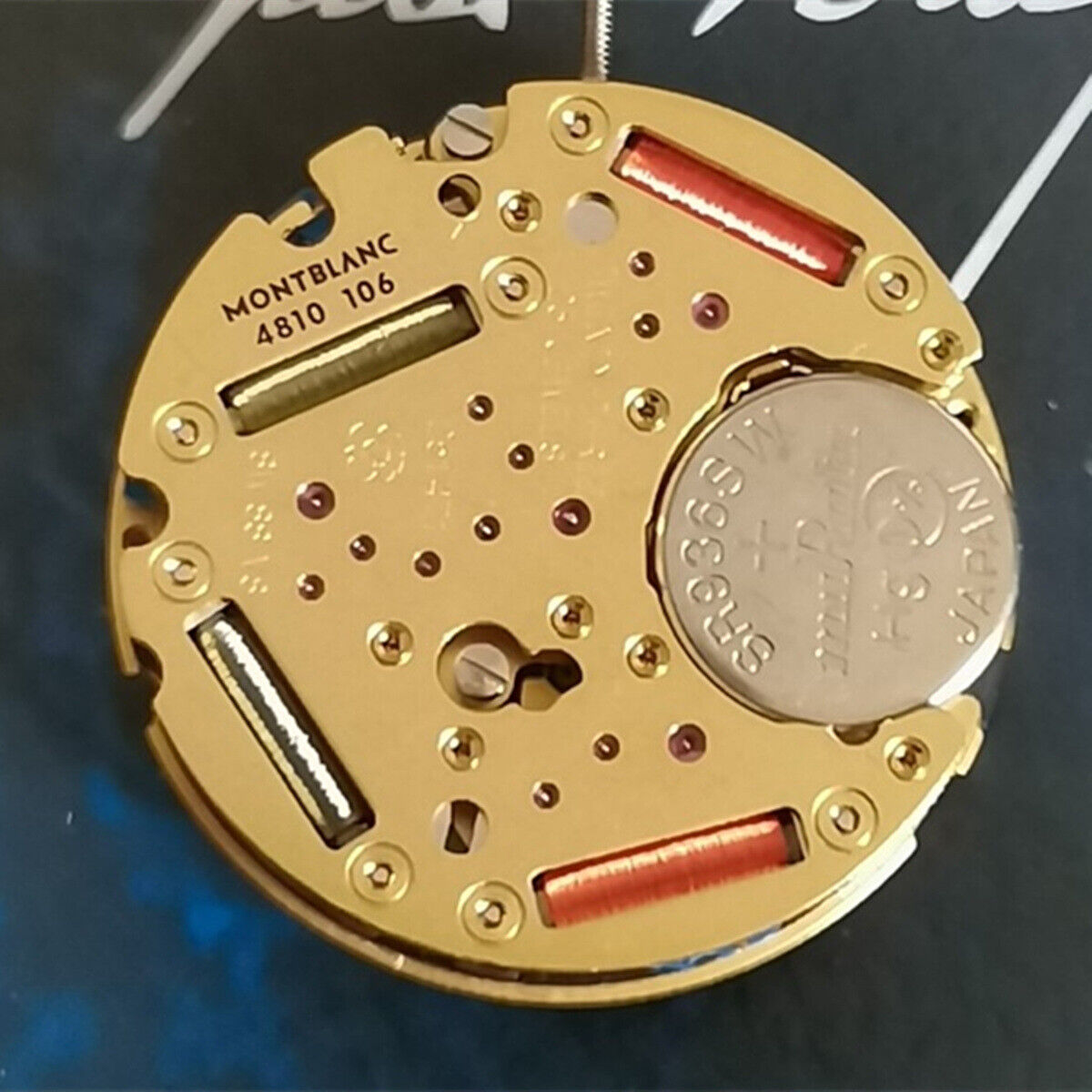 Swiss Made ETA251.471 quartz movement displaying multifunctional watch features with precision timing.