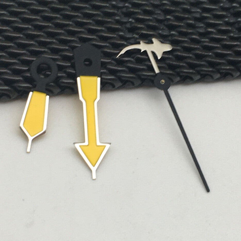 Precision A72 silver watch hands set for NH35A/NH36A movements, measuring 8.5x12x12.5mm, ideal for watch repairs.