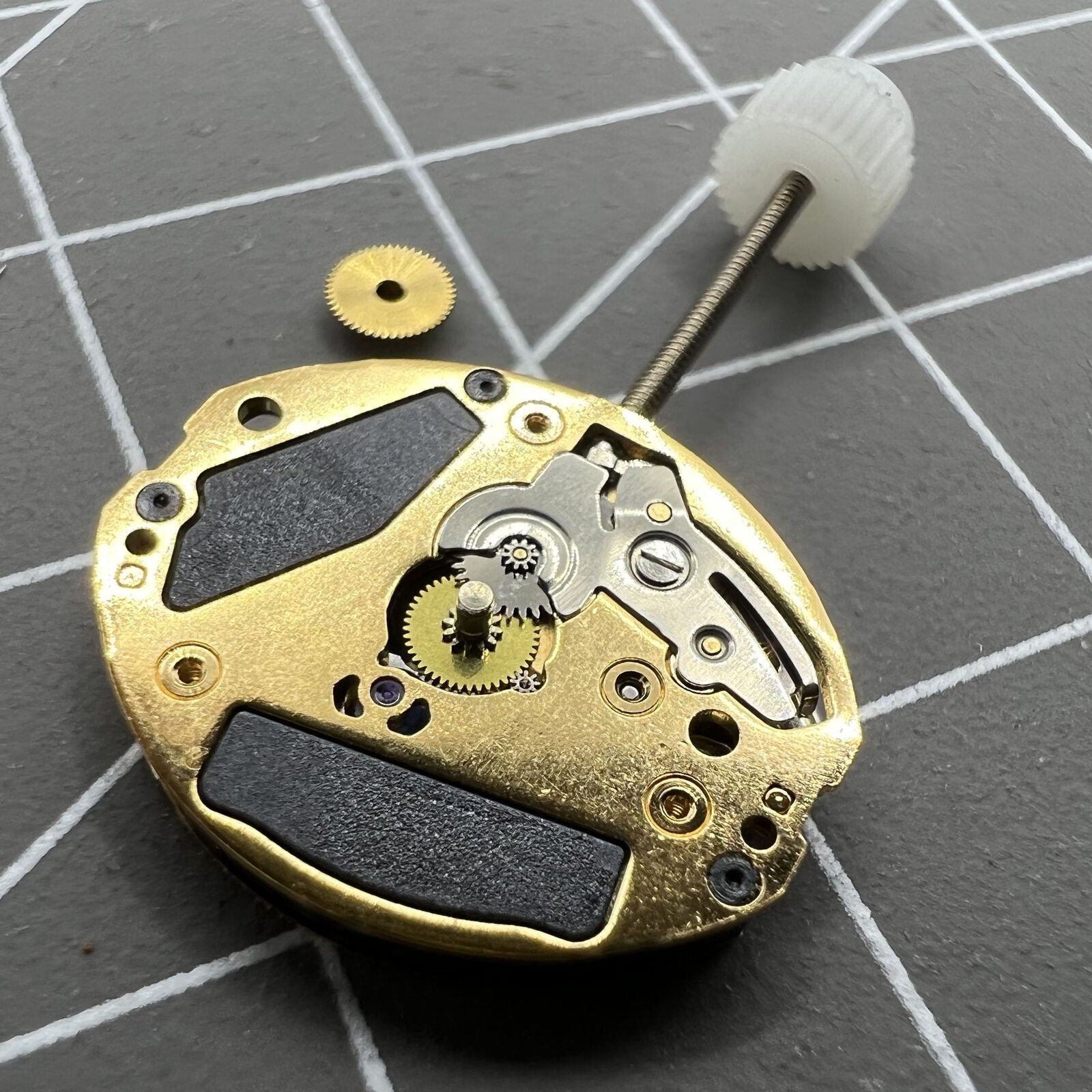 ETA 901.001 sleek Swiss quartz watch with two hands, precise timekeeping by ETA brand.