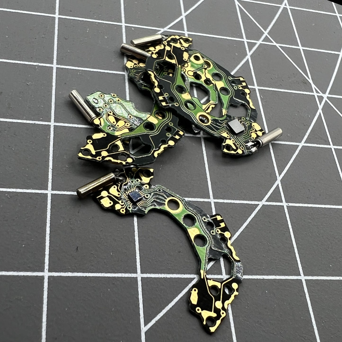 Generic 3-piece circuit board set for Miyota FS00 FS10 FS20 quartz watch movements, precise timekeeping components.