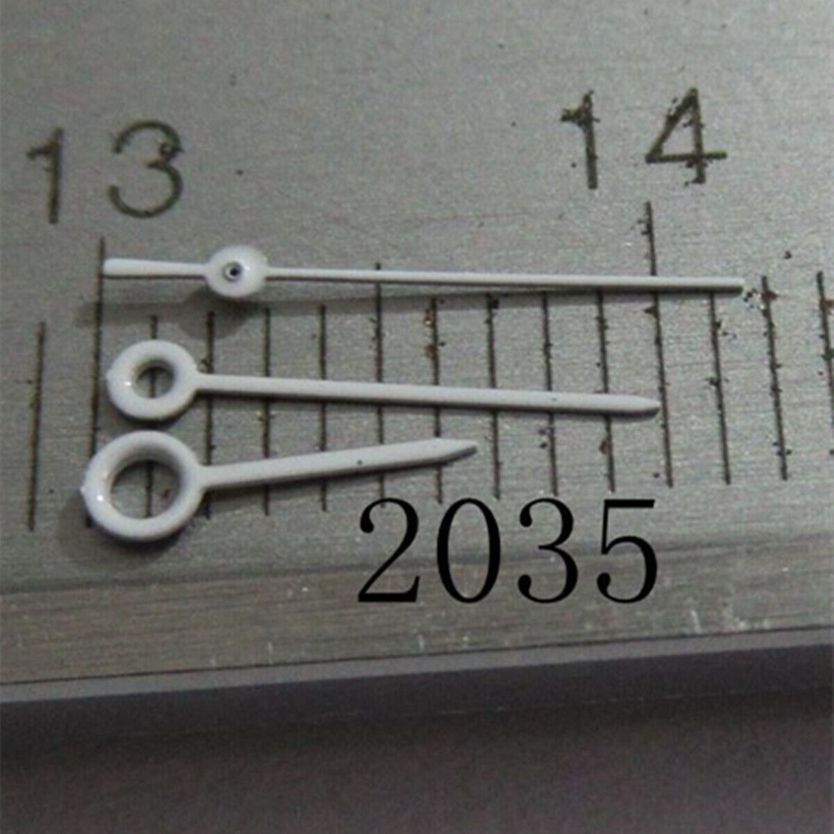 White painted 9mm watch hands set for Miyota 2035 2115 2105 2305 2315 movements, precise fit.