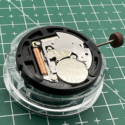 Swiss Ronda 509 quartz watch movement with black date disk at 3 o?clock, perfect for watch repairs and replacements.