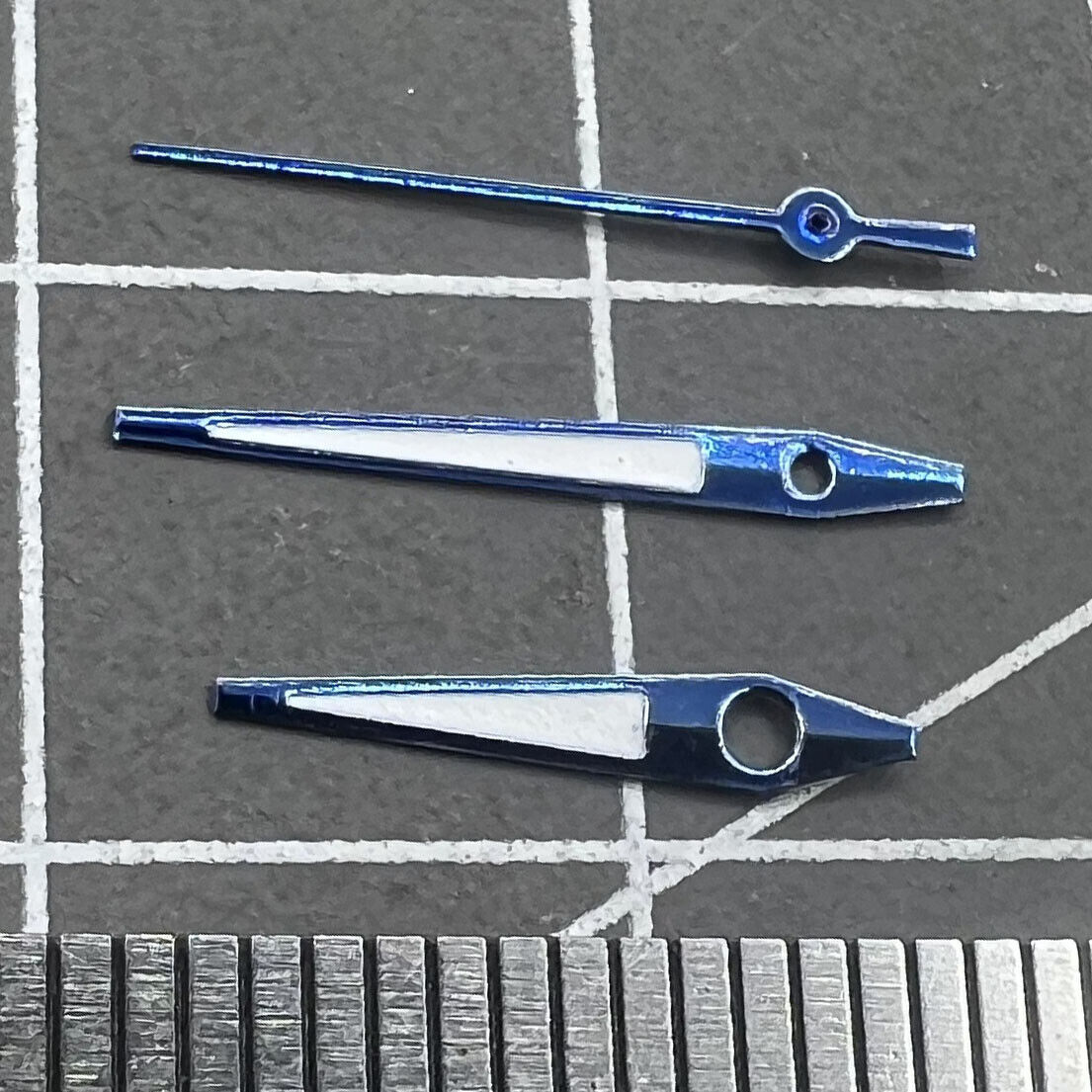 2 Sets Blaue Zeiger mit grünem Leuchteffekt für Miyota 2315 2035 2036 2115 2305