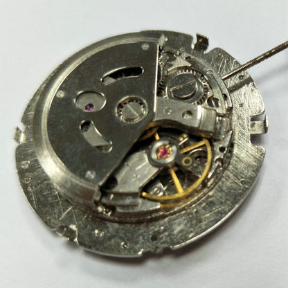 Close-up of Shanghai Automatic Mechanical Watch accessory highlighting intricate R21 movement details, crafted in China for precision and style.