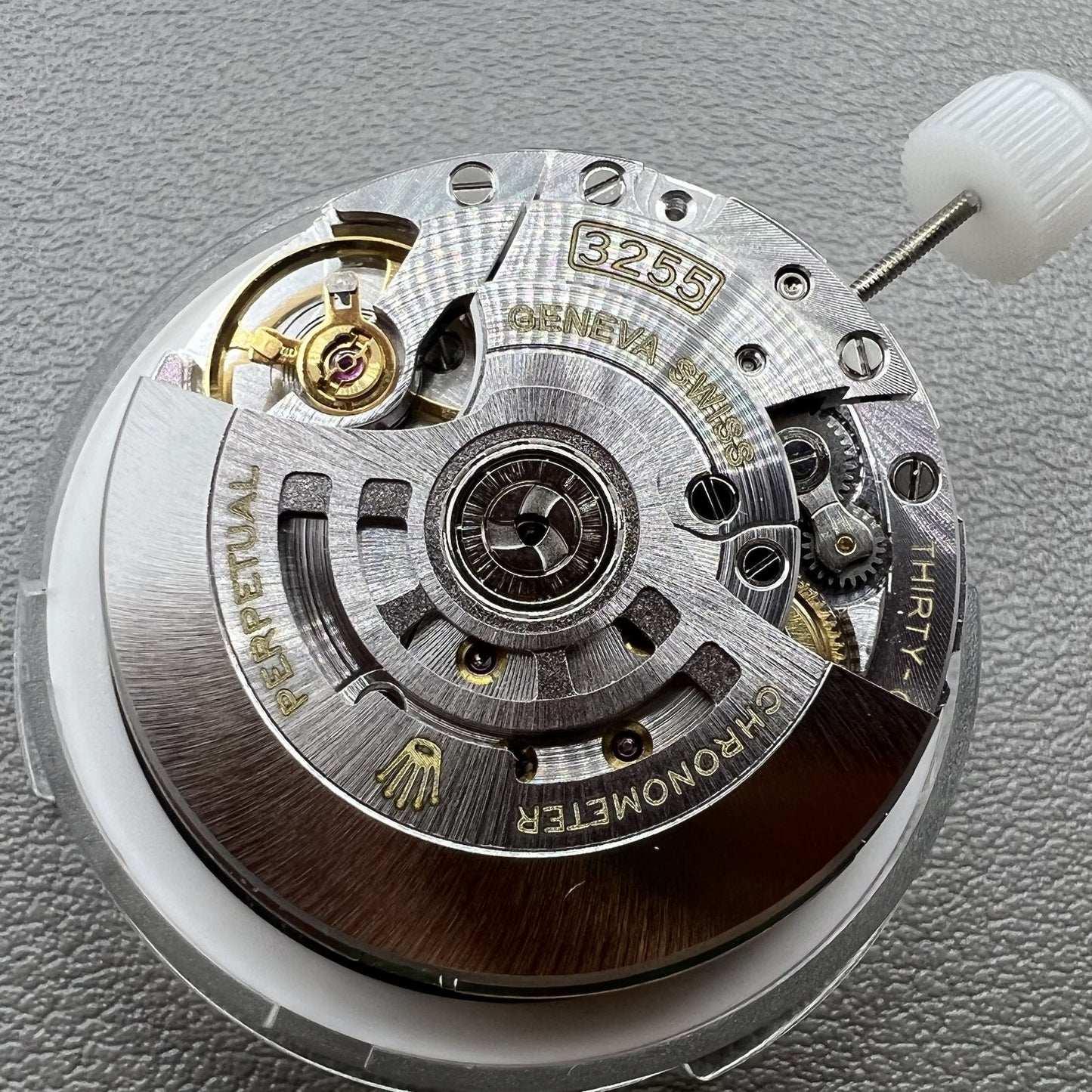 Automatik Uhr China Made Ref 3255 schmaler Kalender Doppeldatum Mechanik