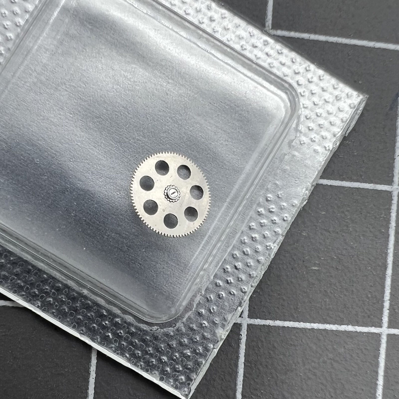 Replacement small second wheel at 6 o'clock for ETA2895-2 movement, compatible with Generic watch accessories.